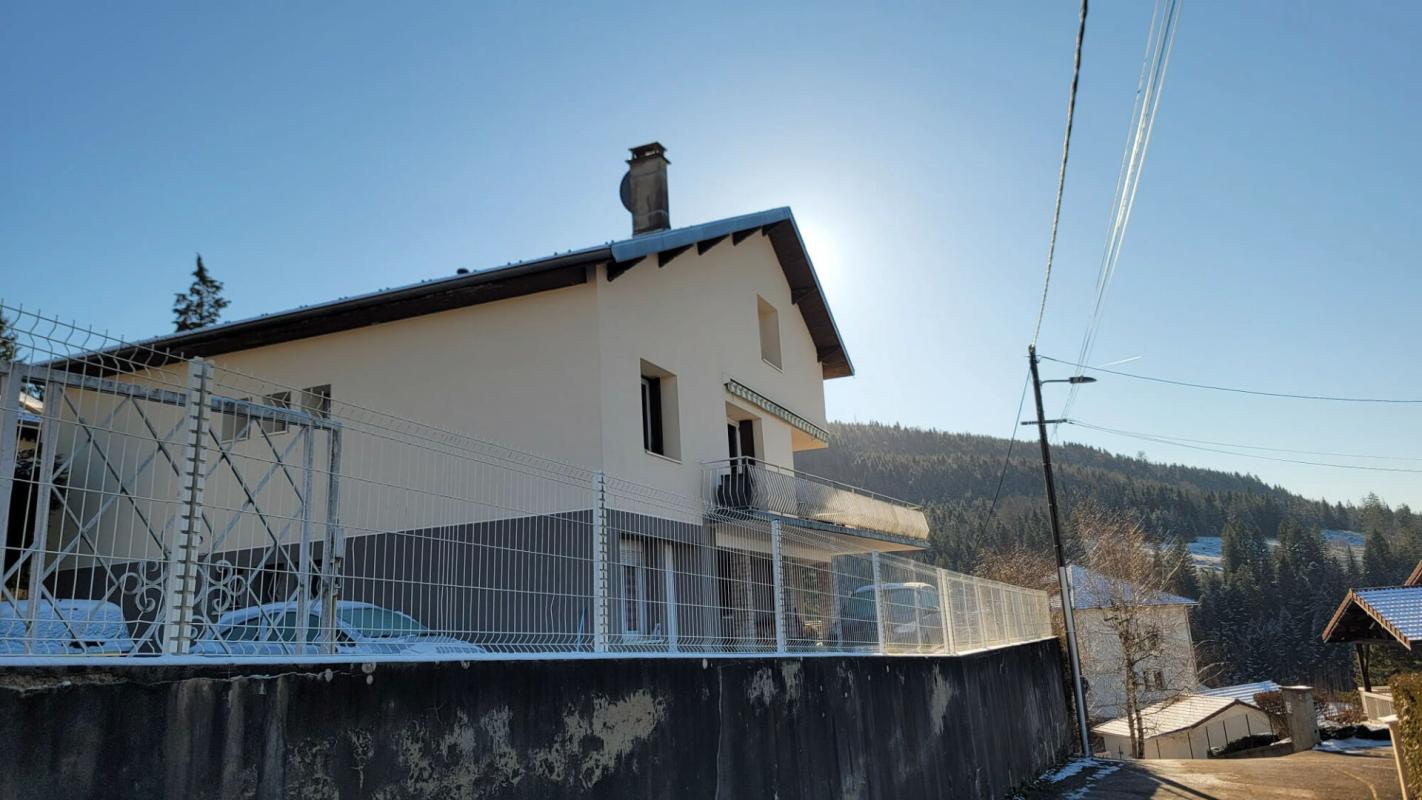Maison à vendre, 8 pièces, 315 m², Oyonnax