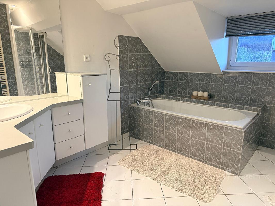 Appartement Lons Le Saunier - Grande terrasse - Photo 5