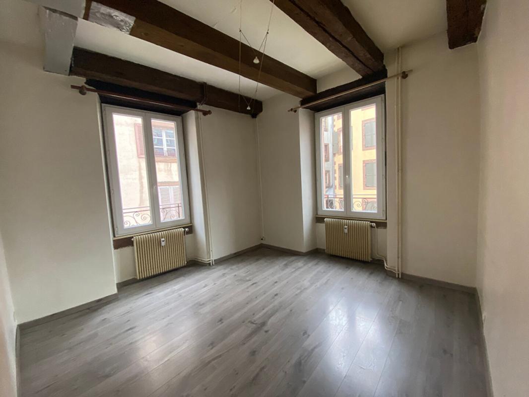 Vieille ville, Charmant appartement T3 de 63M2 - Photo 5