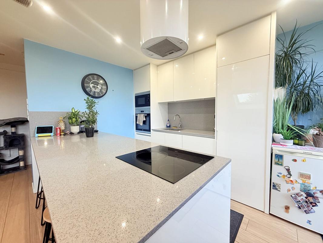 Appartement  RARE de 128 m2 - Photo 2