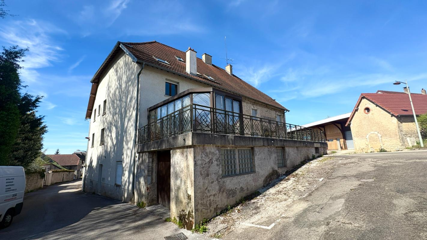 À vendre – Immeuble de rapport à fort potentiel – Rans (Jura)