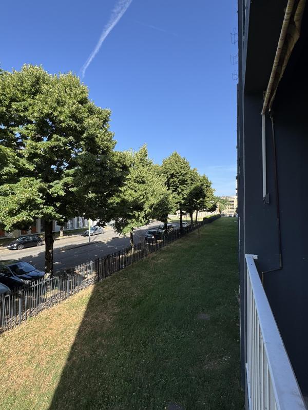 A louer - T3 de 57m² avec balcon - résidence fermée