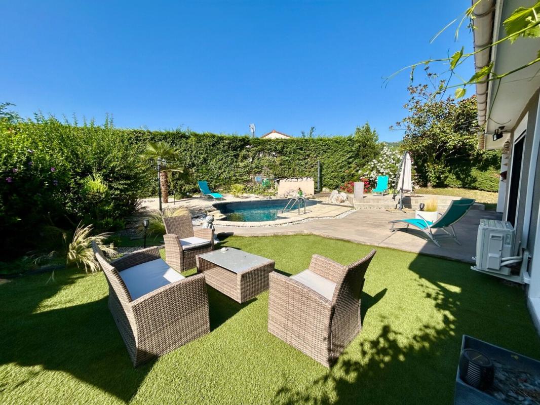 Maison meublée de plain-pied avec piscine - Photo 2