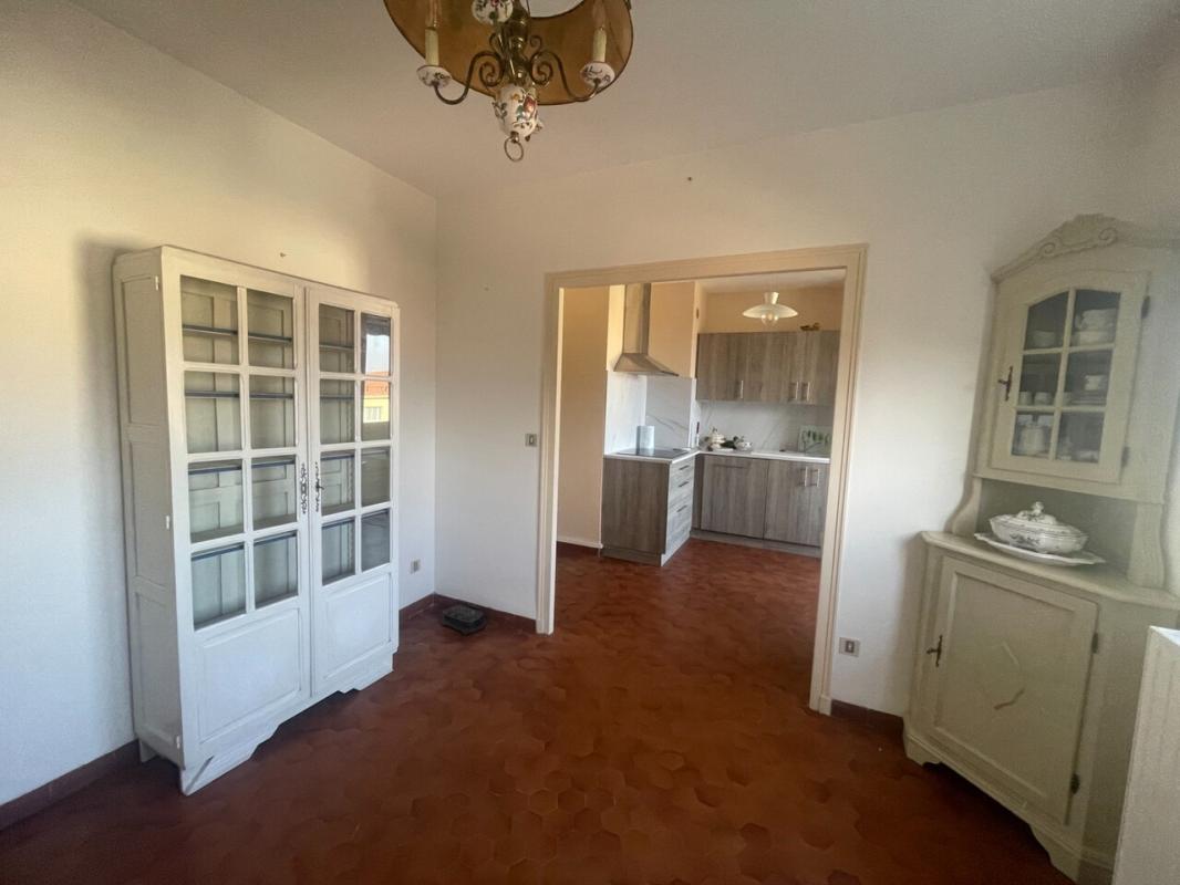 BEL APPARTEMENT T3 DANS RESIDENCE SECURISEE - Photo 4