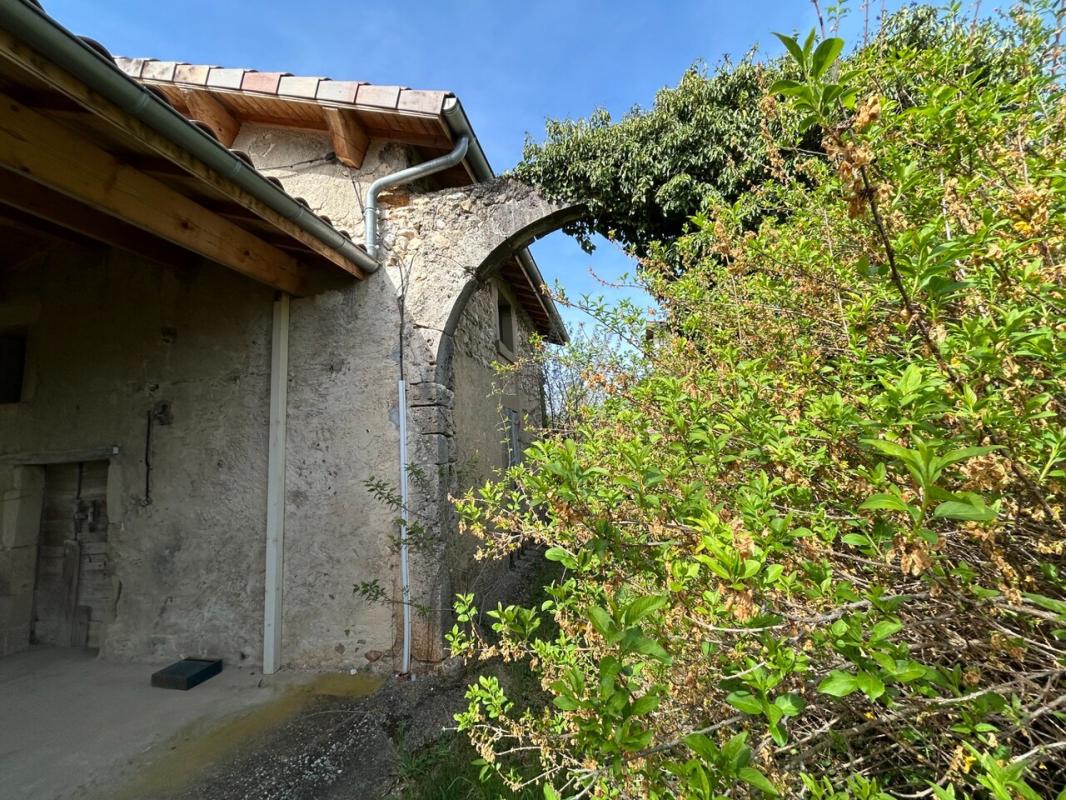 Ferme à rénover au cœur de Bésayes - Photo 4