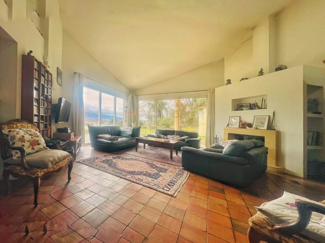 GENISSIEUX - MAISON AVEC VUE IMPRENABLE - Photo 2