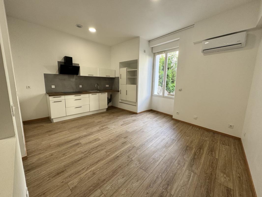 Appartement à louer, 2 pièces, 38 m², Romans Sur Isere