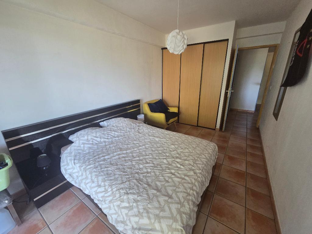 INVESTISSEMENT LOCATIF APPARTEMENT RDC - F2- BOURG-LES-VALENCE