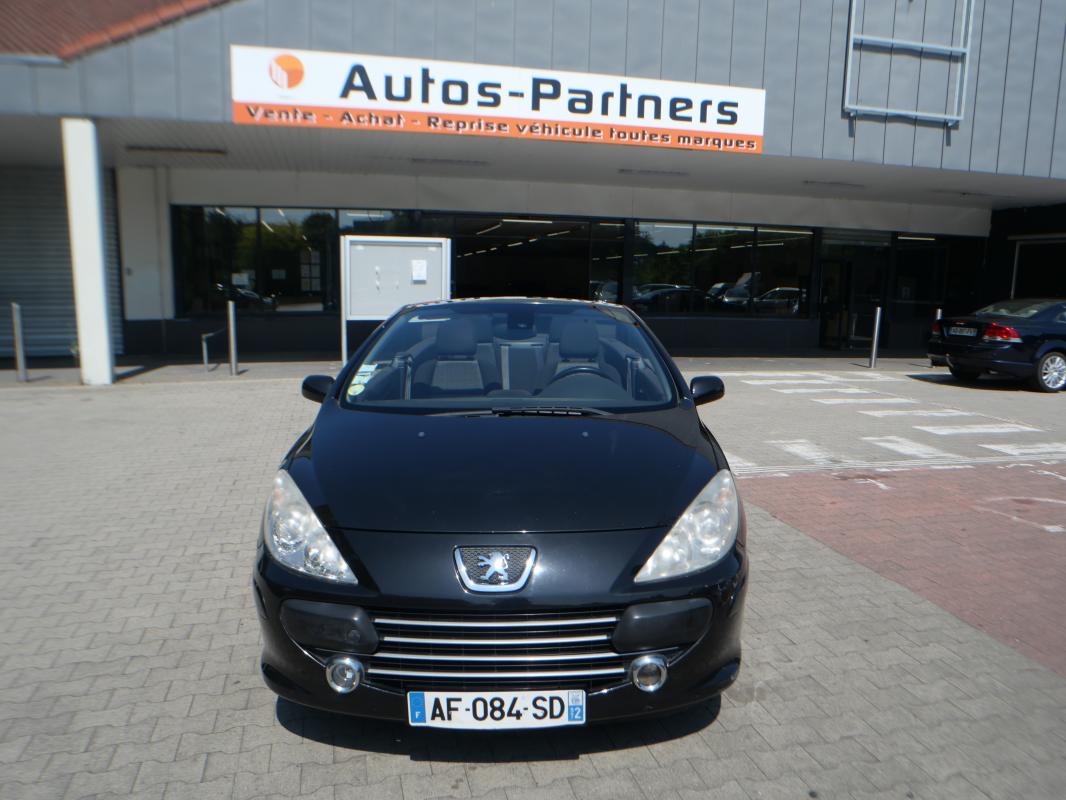 Peugeot 307 CC 2.0i - 16V