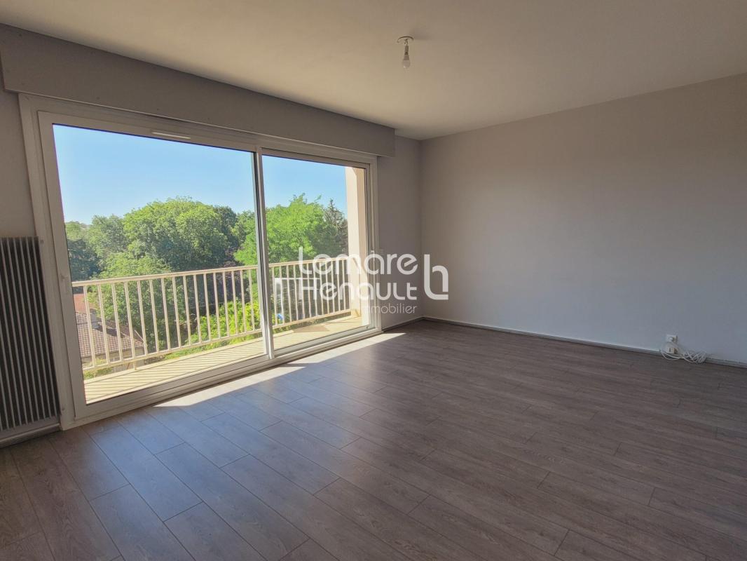Vernouillet en Rés. F3 62 m² avec balcon, garage et cave