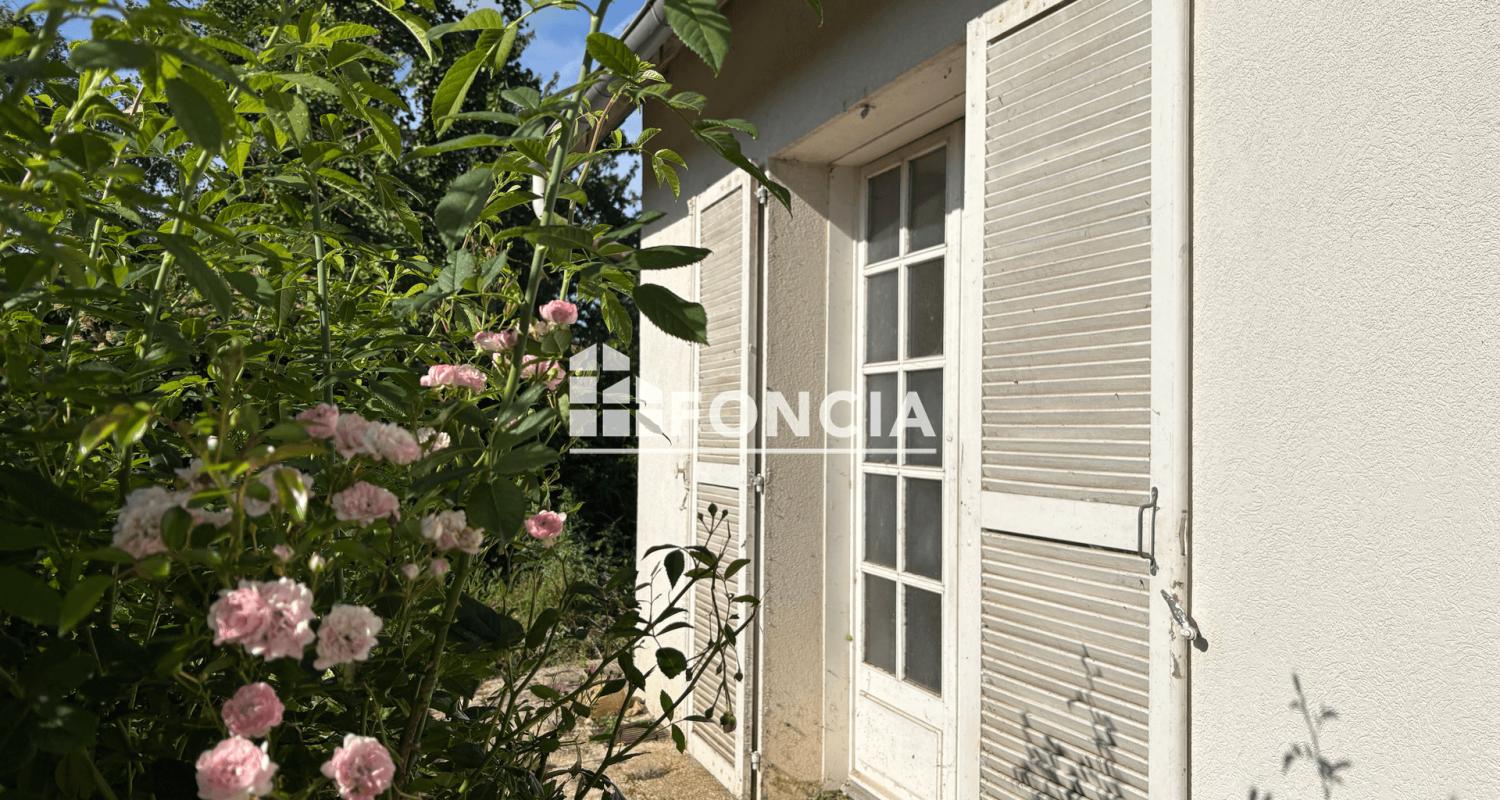 CHARTRES SUD OUEST - Maison des années 70 avec jardin