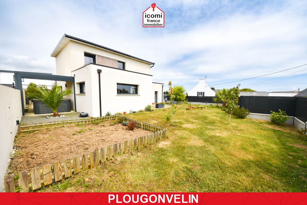 FINISTERE - Plougonvelin (29217) - A VENDRE - MAISON CONTEMPORAINE DE 118 M2  DE 2017 - 4 CHAMBRES - CELLIER - GARAGE - DPE B - POMPE A CHALEUR - JACUZZI - JARDIN CLOS