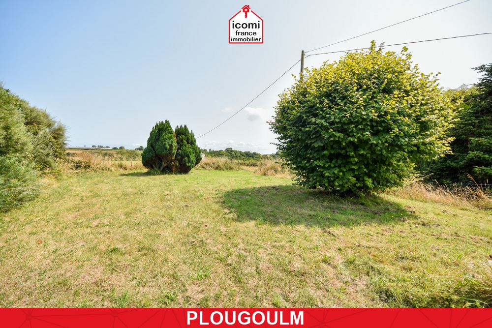 FINISTERE - Plougoulm (29250) - A VENDRE - MAISON INDIVIDUELLE 135M² - 5 CHAMBRES - SOUS-SOL INTEGRAL - BEAU POTENTIEL SUR TERRAIN DE 2000M²