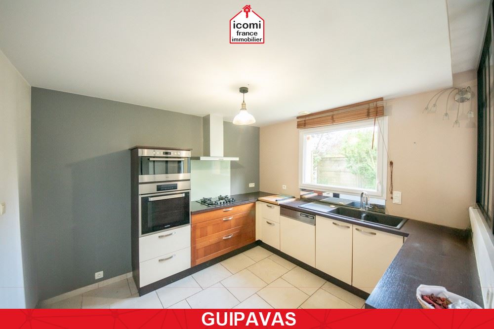 FINISTERE - Guipavas (29490) - A VENDRE - MAISON 145M² - 5 CHAMBRES - 2006 - PIECE DE VIE 52M² - CALME - PARKING - GRANDES CHAMBRES -  GARAGE