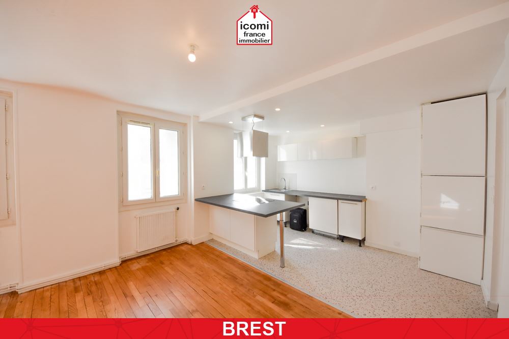 FINISTERE - Brest (29200) - A VENDRE - APPARTEMENT T4 81M² - DALLE BETON - 3 CHAMBRES - LUMINEUX - AUCUNS TRAVAUX - CAVE