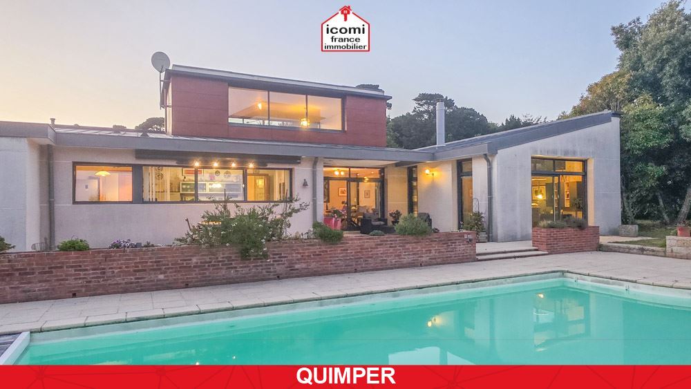 FINISTERE - Quimper (29000) - A VENDRE - PROPRIETE CONTEMPORAINE DE 300 M² SUR +2000M² DE TERRAIN - PIECE DE VIE 100 M² - 4/5 CHAMBRES - PISCINE CHAUFFEE - DPE B/A - RARE