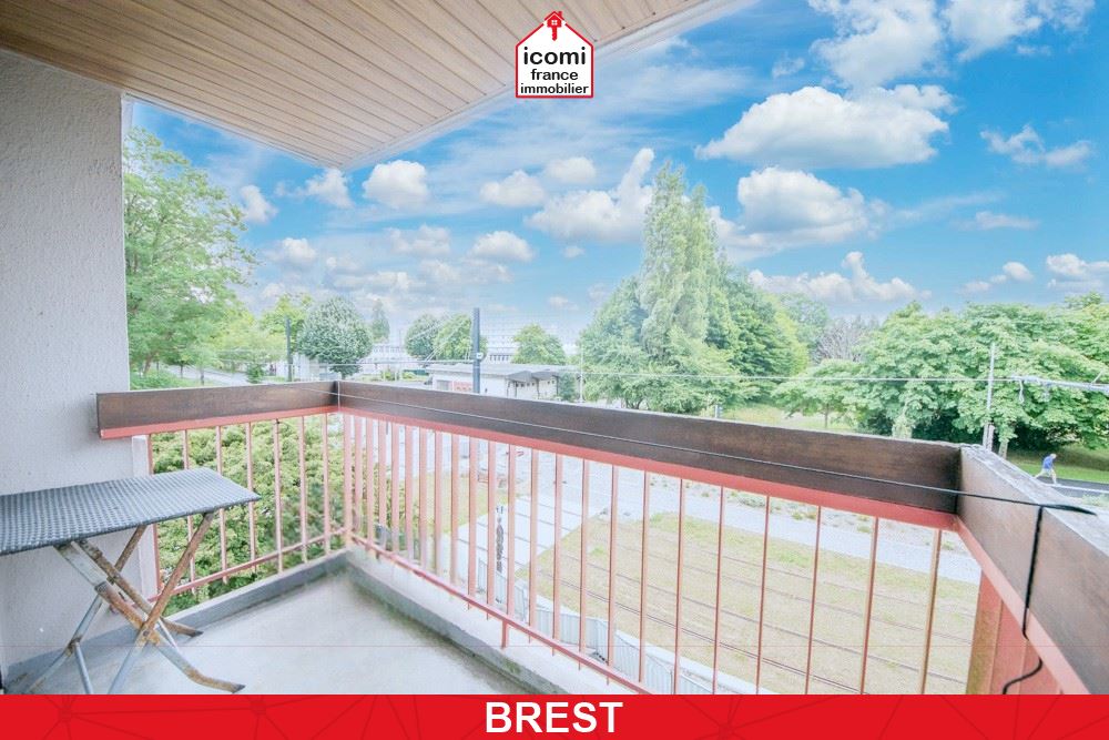 FINISTERE - Brest (29200) - A VENDRE - APPARTEMENT - T5 - 4 CHAMBRES - DPE D - IDEAL INVESTISSEUR - BALCON - VUE DEGAGE