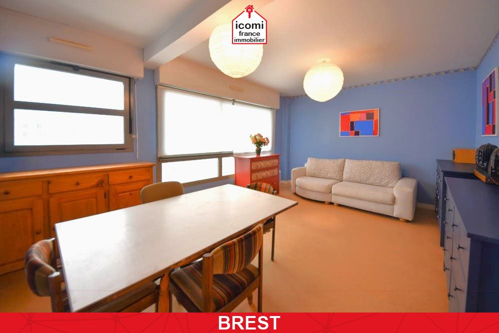 FINISTERE - Brest (29200) - A VENDRE - APPARTEMENT T2 DE 55 M2- DERNIER ETAGE - DALLE BETON - SANS VIS A VIS - ASCENSEUR - GARAGE - APPARTEMENT PMR