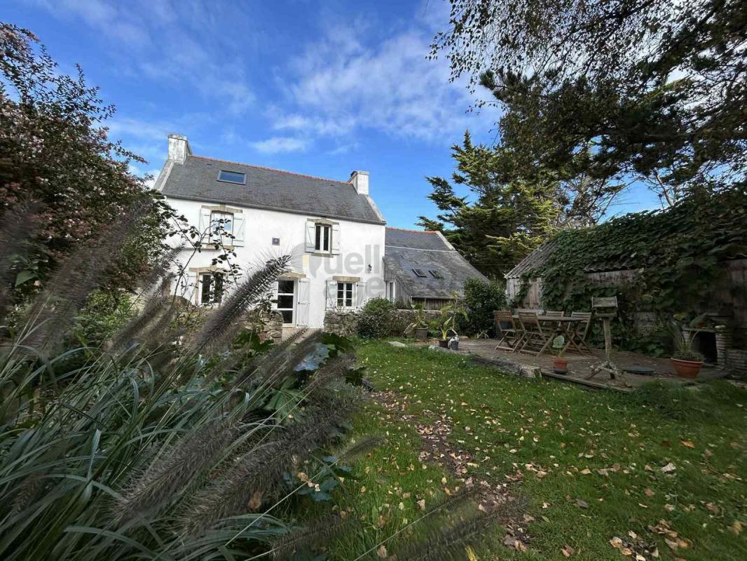 Maison 5 pièces de 110 m2 à Beuzec-Cap-Sizun