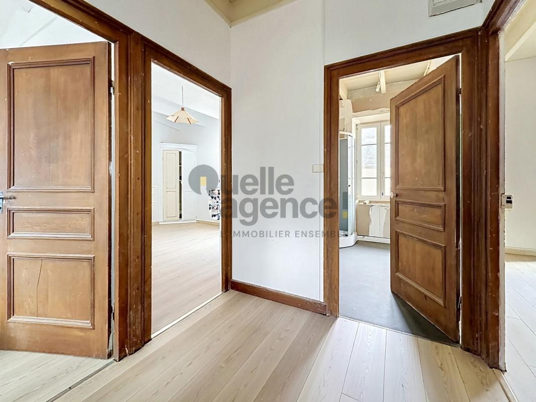 Maison 9 pièces de 112 m2 à Sizun