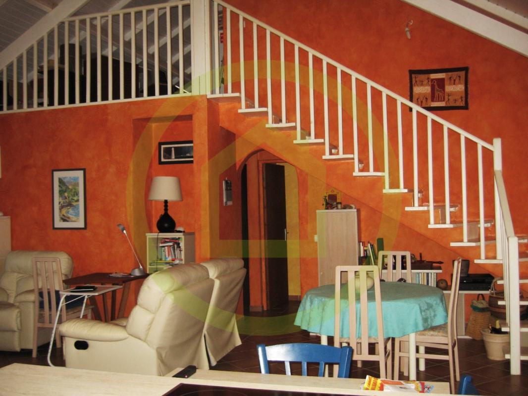 Maison - Photo 2