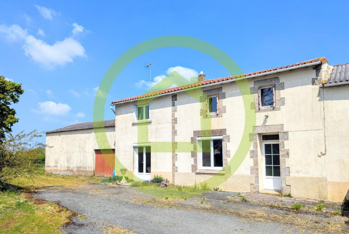 Maison et dépendances - Photo 4