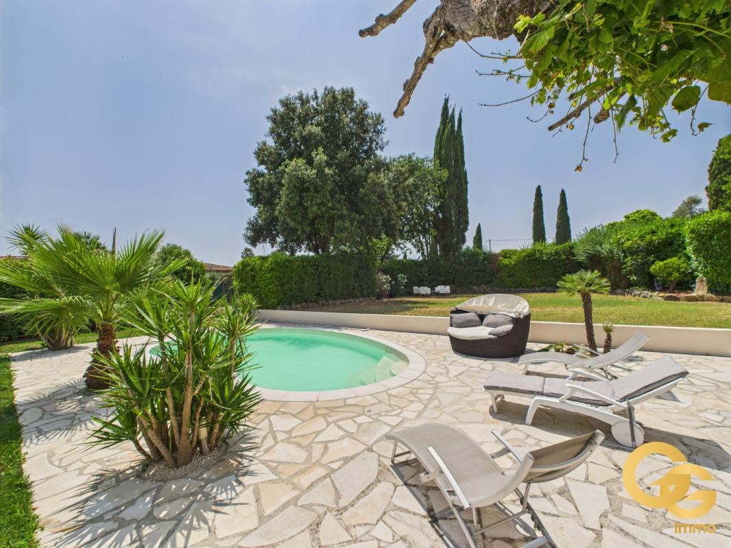 Maison à vendre, 7 pièces, 194 m², Grasse