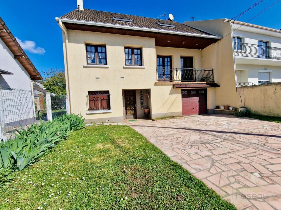 Maison à vendre, 8 pièces, 162 m², Pontault Combault
