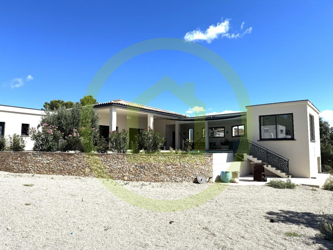 Villa - Photo 5