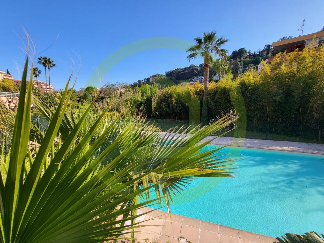 Appartement à vendre, 3 pièces, 70 m², Menton