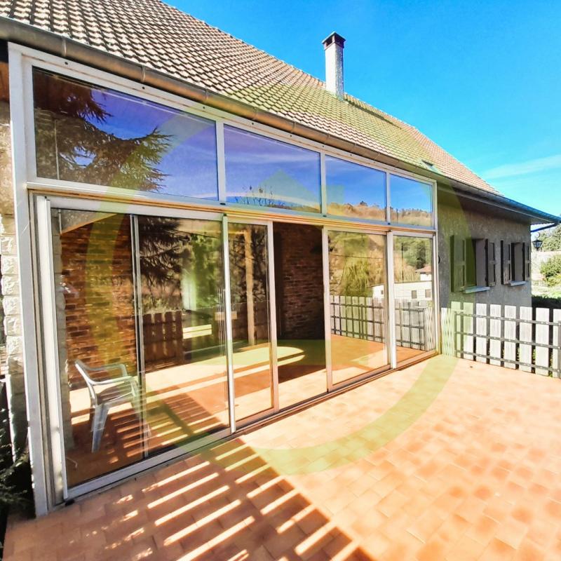 Villa - Photo 2