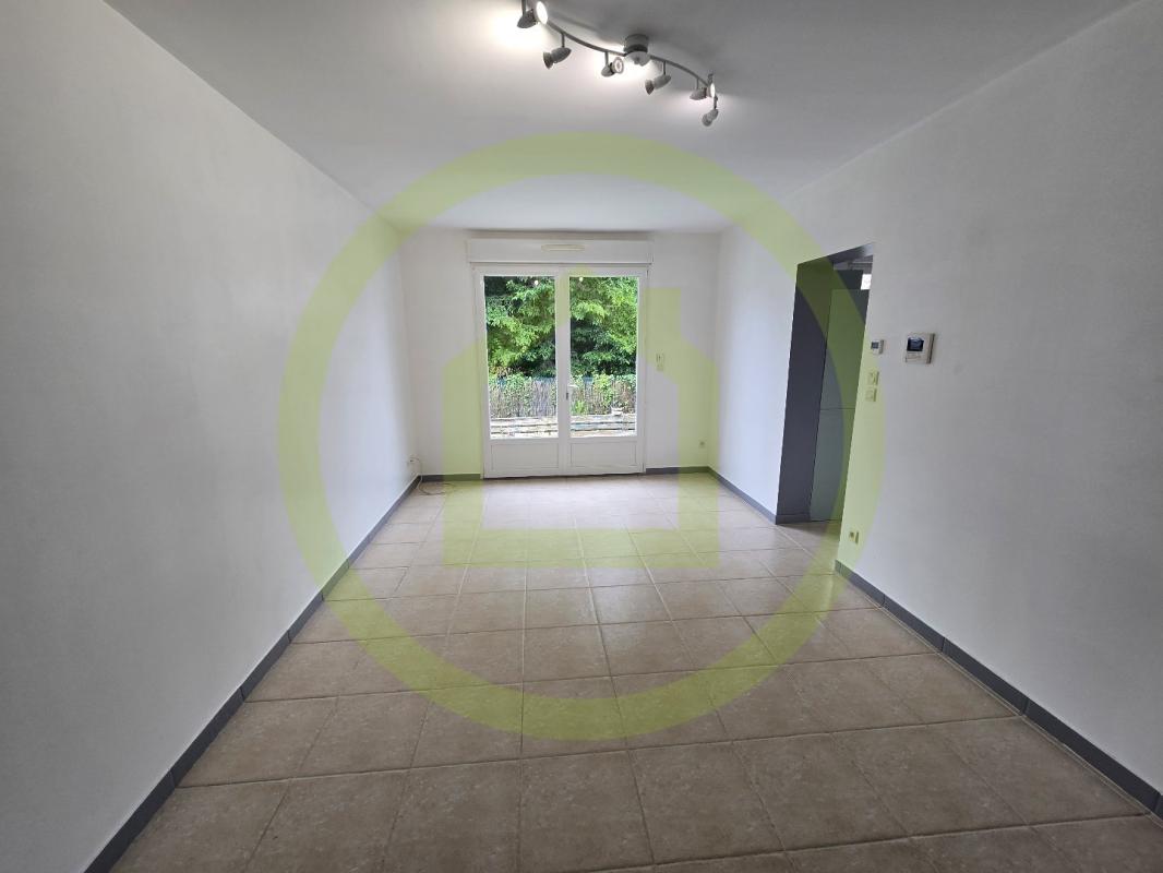 Appartement à vendre, 5 pièces, 99 m², Saint Jean De La Ruelle