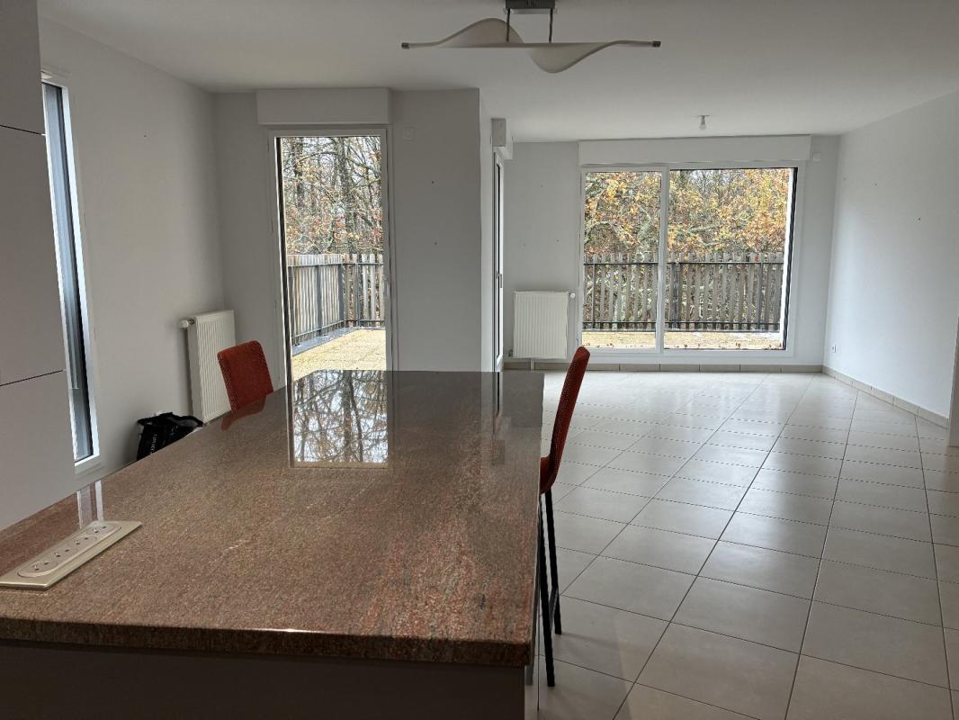 Appartement à vendre, 4 pièces, 97 m², Maurepas