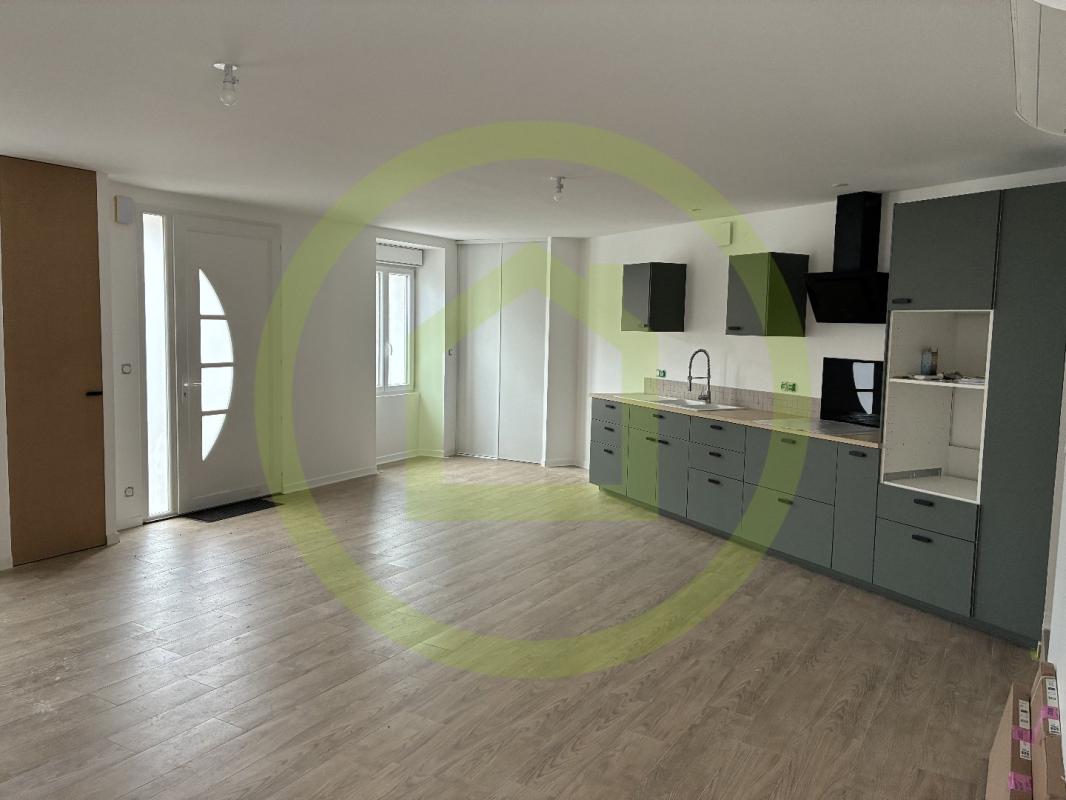 Maison à vendre, 4 pièces, 90 m², Beaulieu Sous La Roche