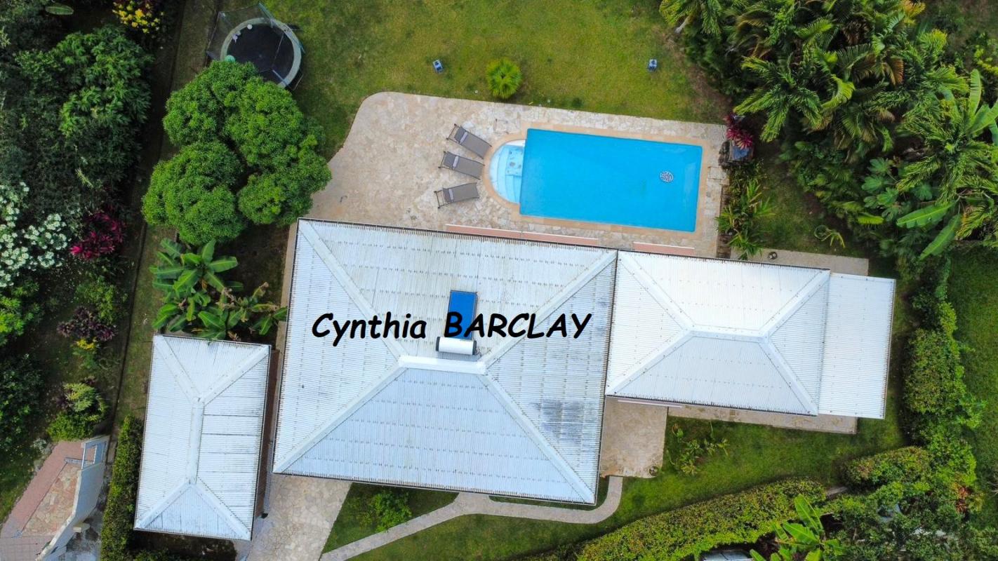 Villa - Photo 5