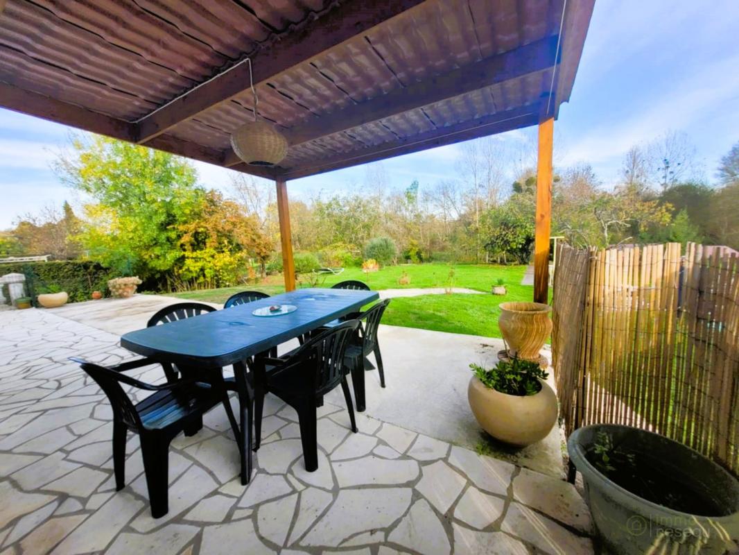 Maison à vendre, 10 pièces, 180 m², Jonzac