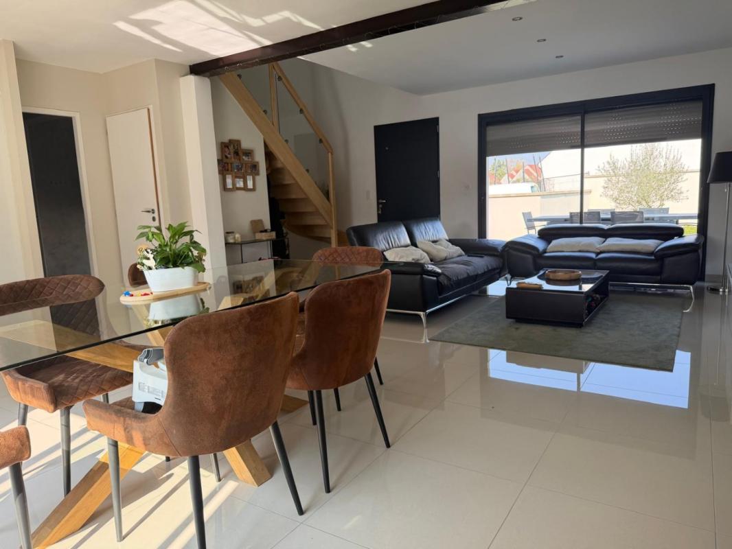 Maison à vendre, 5 pièces, 136 m², Belleu