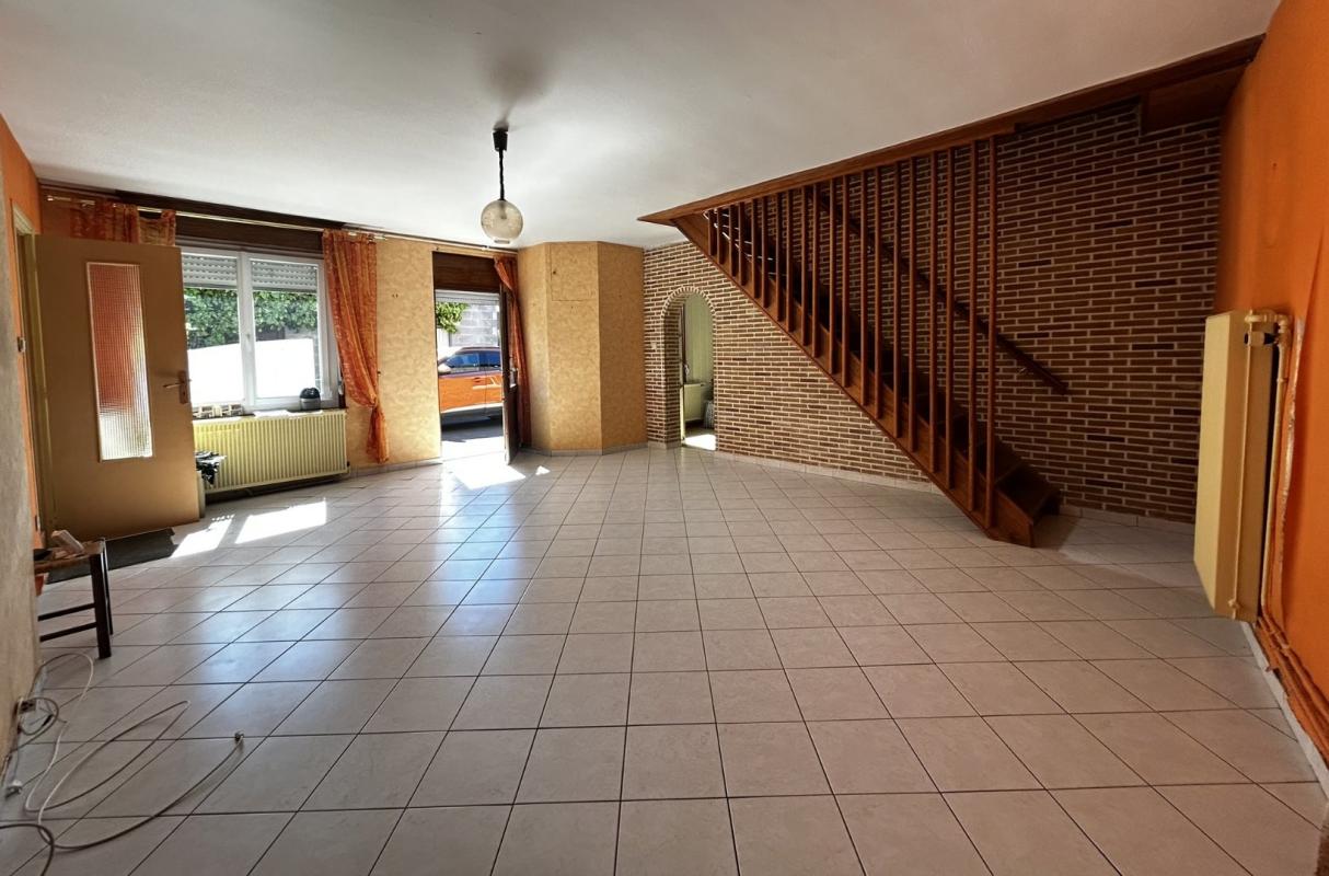 Maison et dépendances - Photo 3