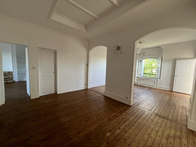Appartement à vendre, 5 pièces, 132 m², Etrepagny
