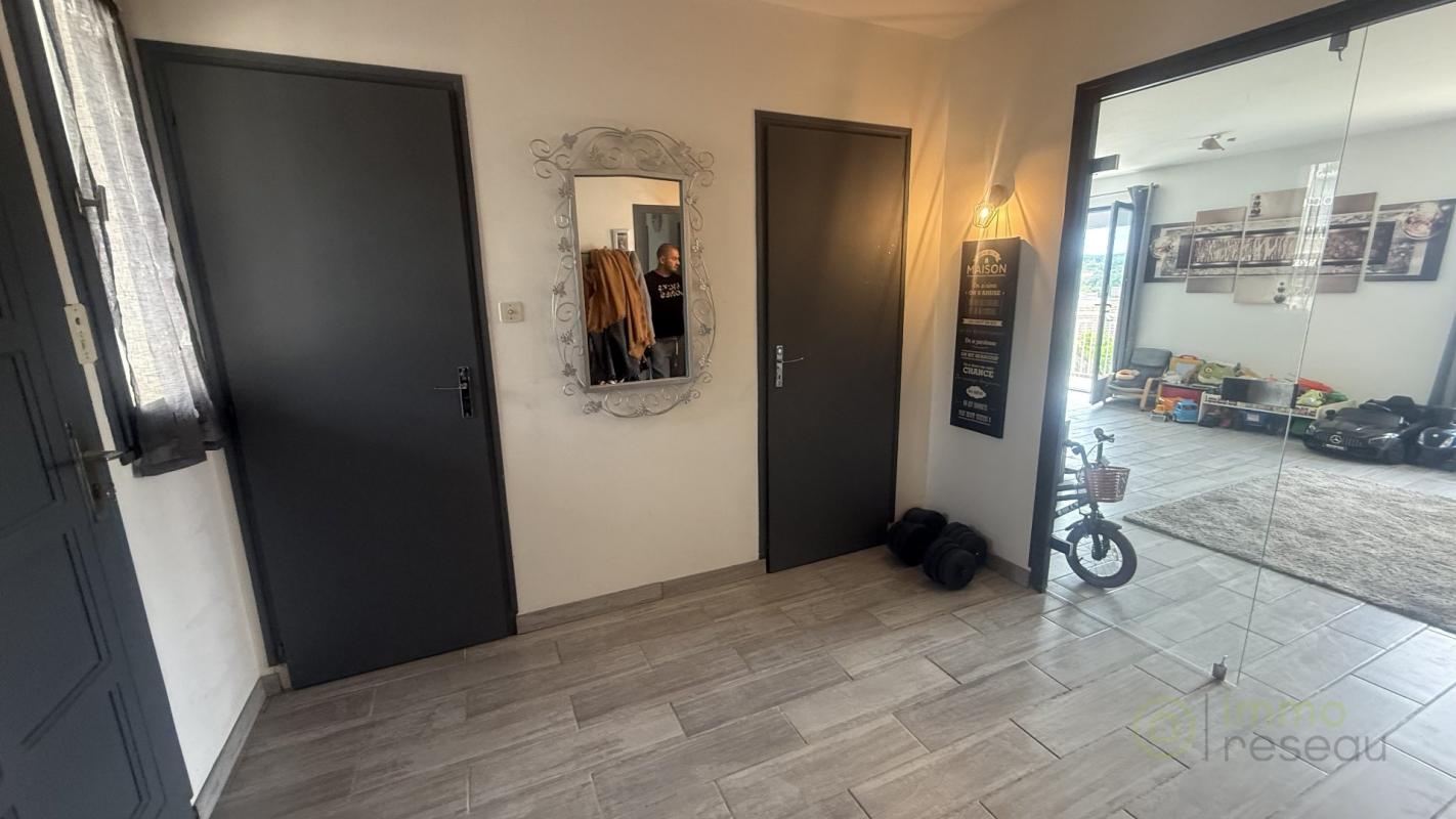 Maison - Photo 2
