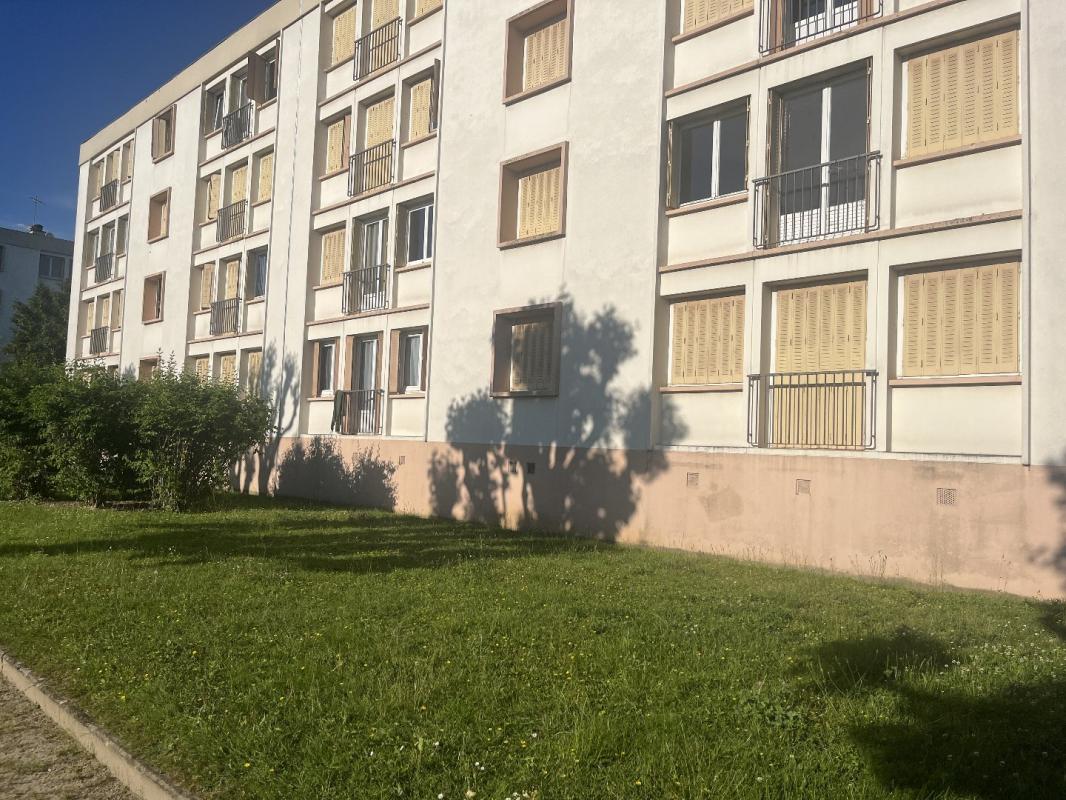 Appartement à vendre, 3 pièces, 53 m², Vaulx En Velin