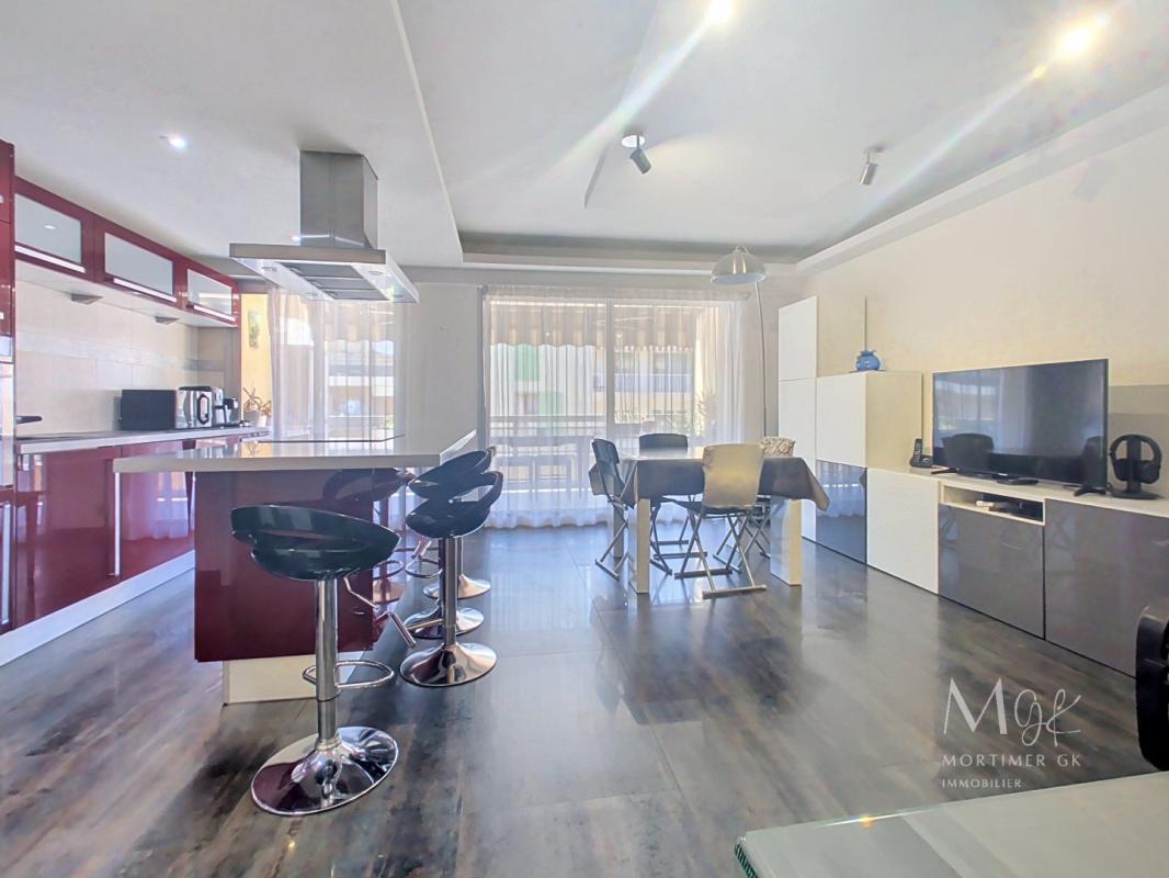 Appartement à vendre, 3 pièces, 68 m², Saint Laurent Du Var