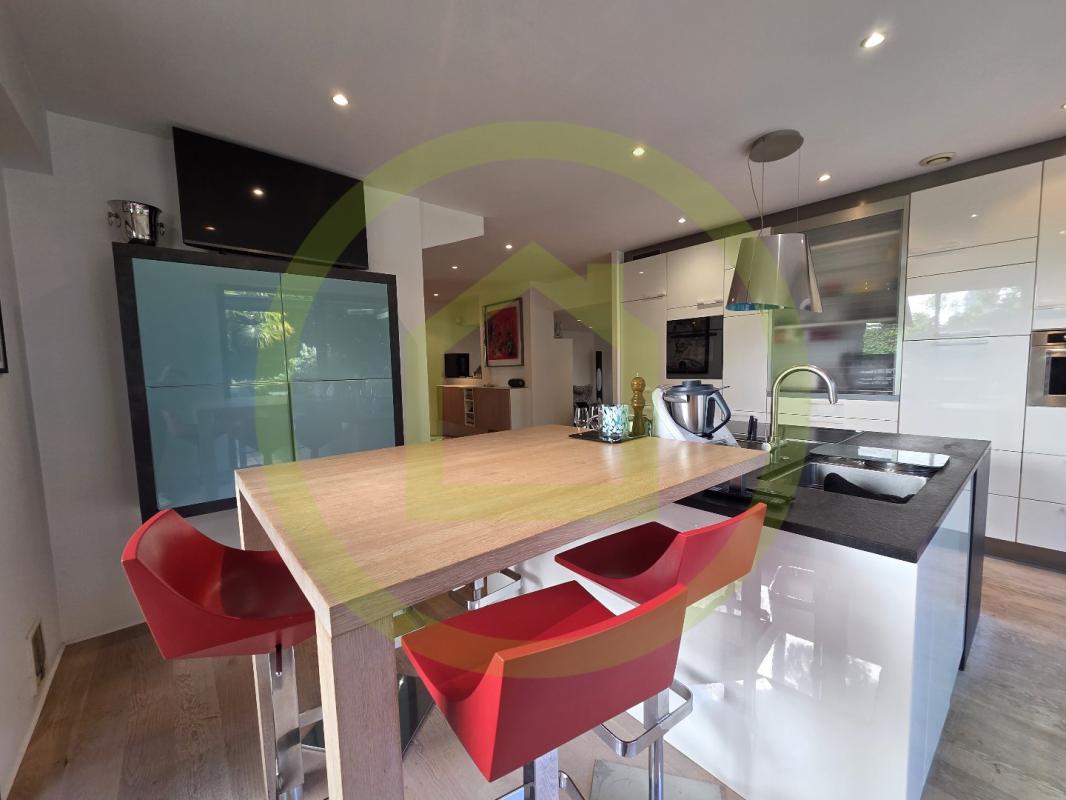 Maison - Photo 2