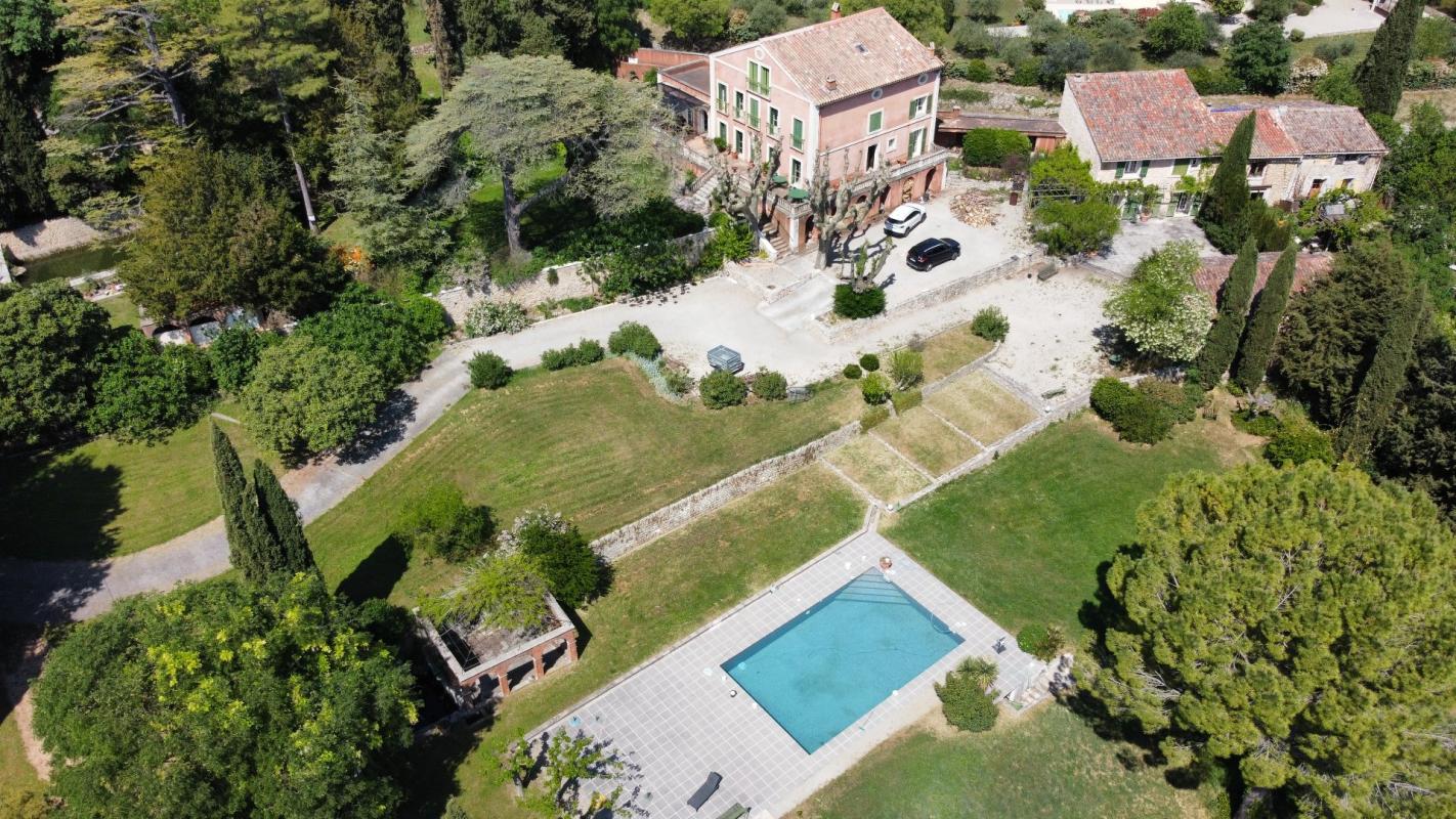 Maison à vendre, 16 pièces, 442 m², Flayosc