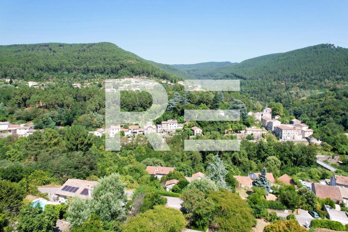 BRANOUX-LES-TAILLADES : Maison de 9 pièces 289m² à vendre