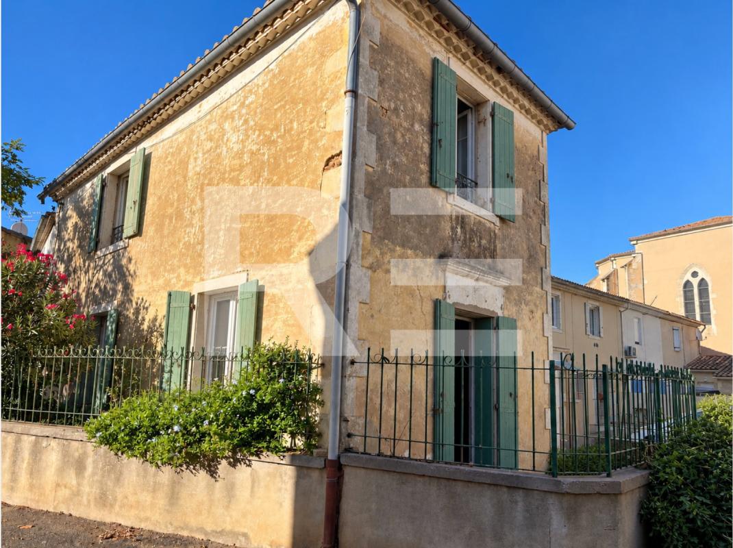 MAISON  DE VILLAGE A RENOVER SUR GARONS