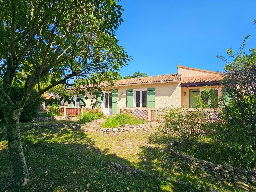 À Vendre à Arpaillargues - Villa plain-pied - T4 de 78m² sur 1000m²