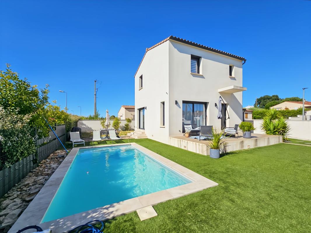 À Vendre à Blauzac - Maison 80 m² T4 avec piscine
