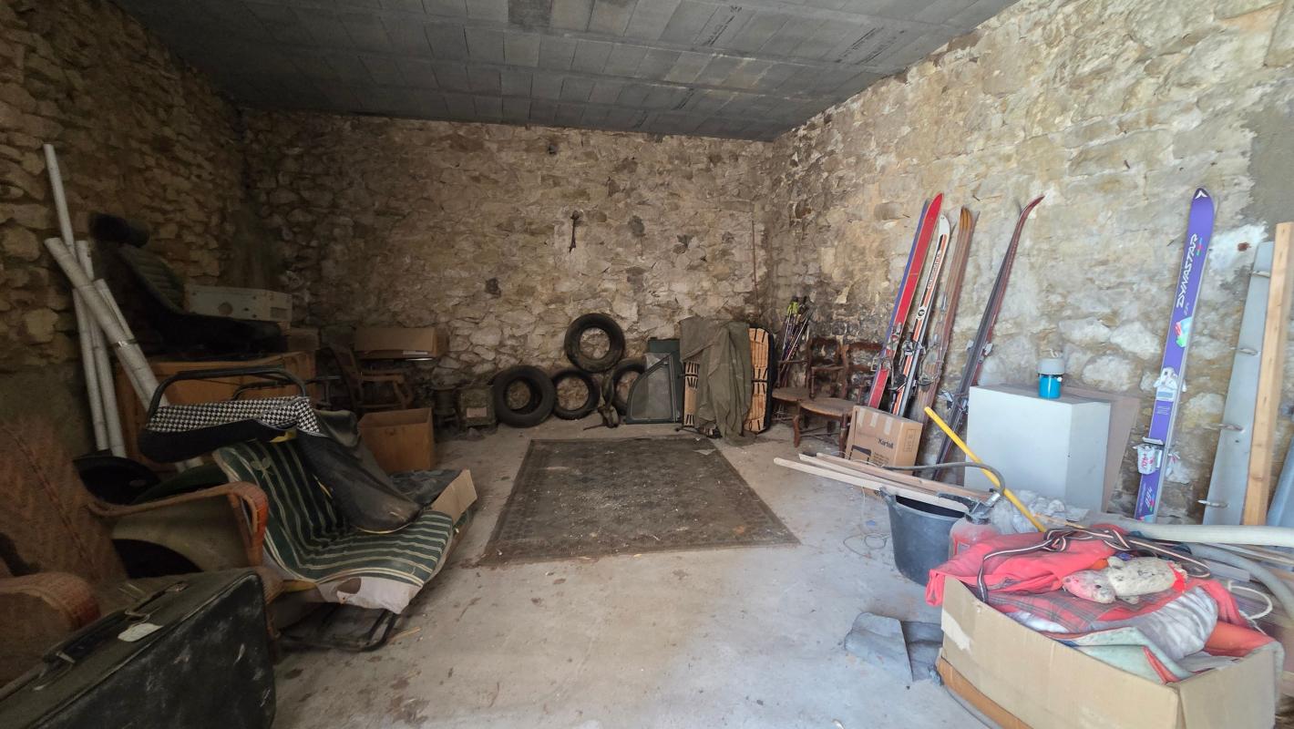 Les Angles, Garage À Vendre 62 m²