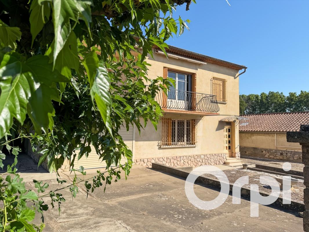 Beaucaire-Maison à vendre